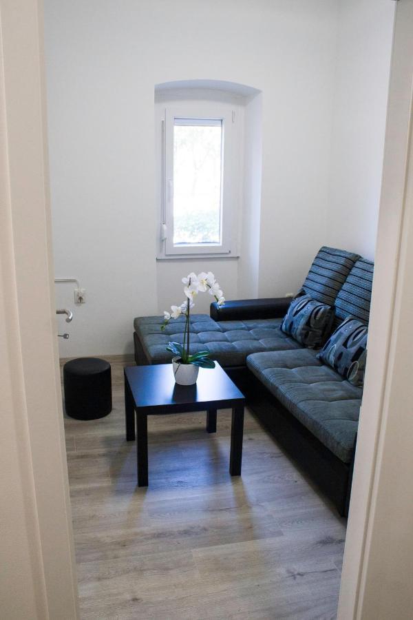 White Orchid Pula Apartment Exterior photo